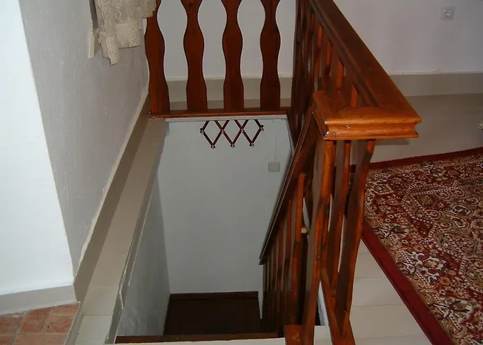 Yiayia\'S Home