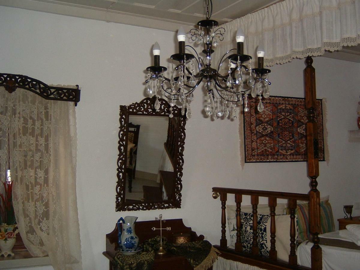 Δωμάτια σε οικογενειακή κατοικία Yiayia's Χάλκη